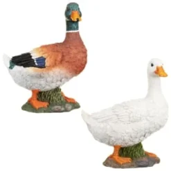 B&M Resin Duck Garden Ornament - White 5 B&M Resin Duck Garden Ornament - White -B&M Garden Shop 342055 resin duck ornament group