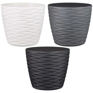 B&M Wave Effect Plastic Plant Pot - White 2 B&M Wave Effect Plastic Plant Pot - White - Image 2