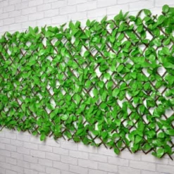 Bloom Solar Powered Expanding Artificial Leaf Trellis 200 X 100cm 6 Bloom Solar Powered Expanding Artificial Leaf Trellis 200 X 100cm -B&M Garden Shop 379978 expanding leafy trellis 100 leds 2x1m